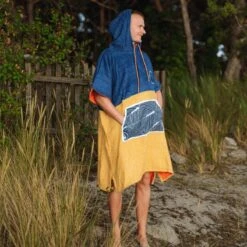 Poncho Surf Wave Hawaii Flow -CRESS Magasin poncho surf wave hawaii flow 2